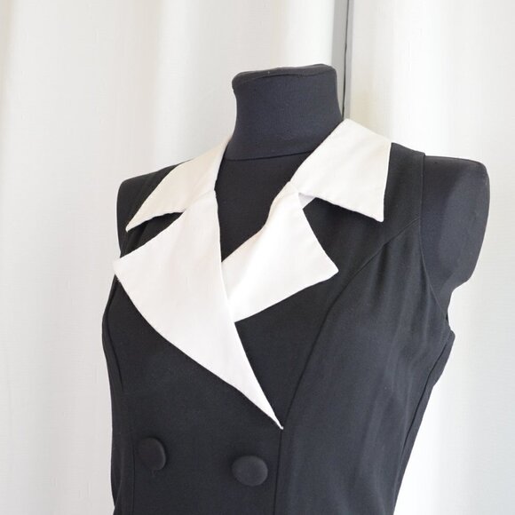 Vintage Sleeveless Tuxedo-style dress with double-breasted bodice - Vintage 6 - Picture 4 of 10